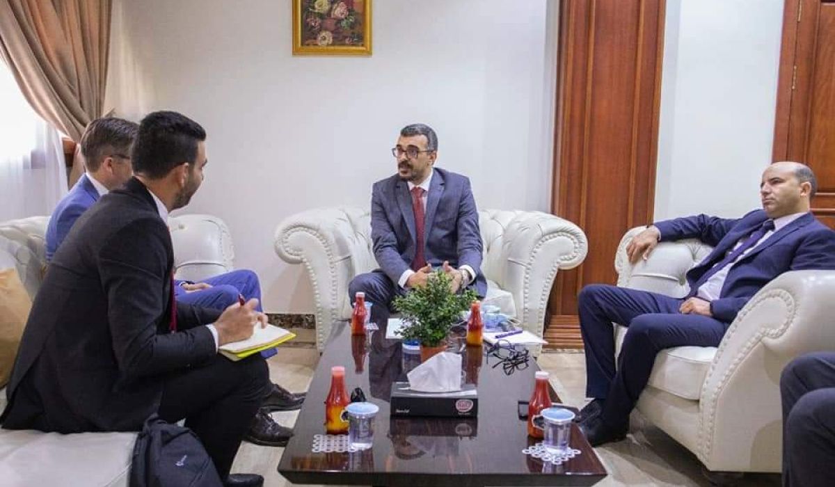 وزير الحكم المحلي يجتمع مع السفير الألماني ونائب سفير الاتحاد الأوربي ومندوبين عن جمعية VNG ومنظمة GIZ وجامعة KIEL