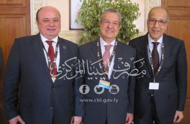 اجتماع لمصرف الوحدة وملف تفعيل الخدمات الالكترونية بفرع جالو محوره