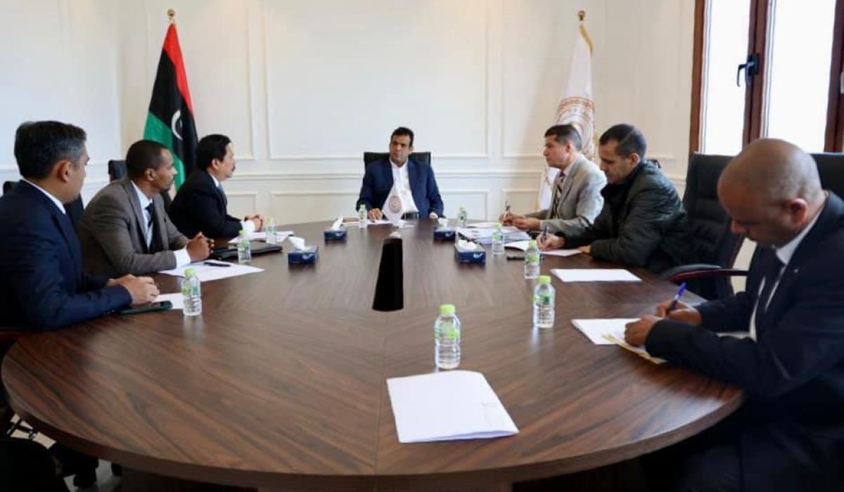 "أبوجناح" يبحث مع القائم بأعمال سفارة إندونيسيا تعزيز التعاون الصحي