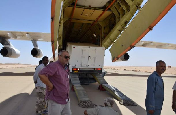 البريقة توزع كمية من المحروقات للمنطقة الغربية.