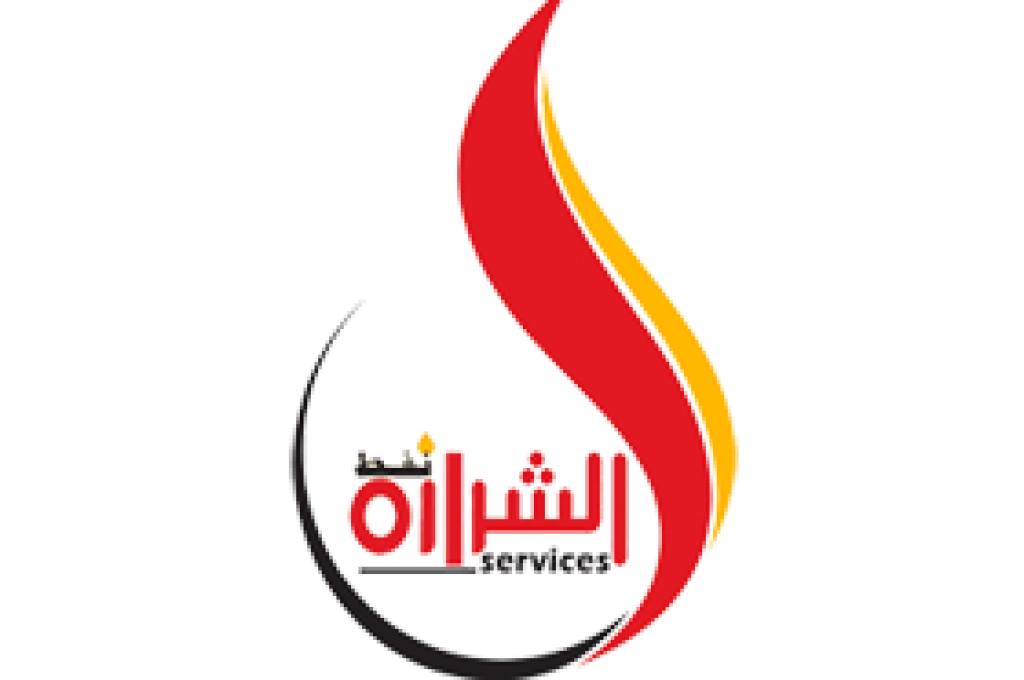 وزير المواصلات يناقش الأضرار بمطار معيتيقة الدولي