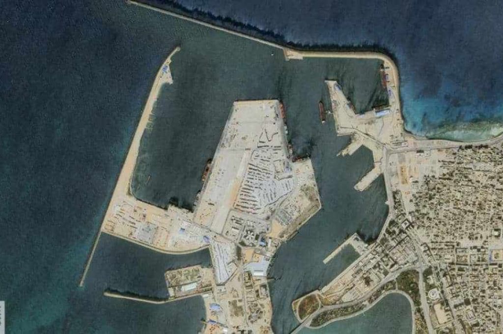 رداً على من يقول: "البقرة لما تطيح تكثر سكاكينها".. البوري يرد بالتفاصيل على علاقته المهنية والشخصية مع الصديق الكبير