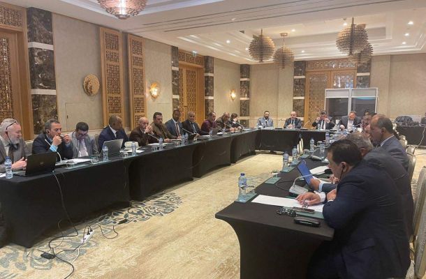 خاص.. فريق السيولة يفصح لصدى عن تسليم 50 مليون لفروع الجمهورية بطرابلس