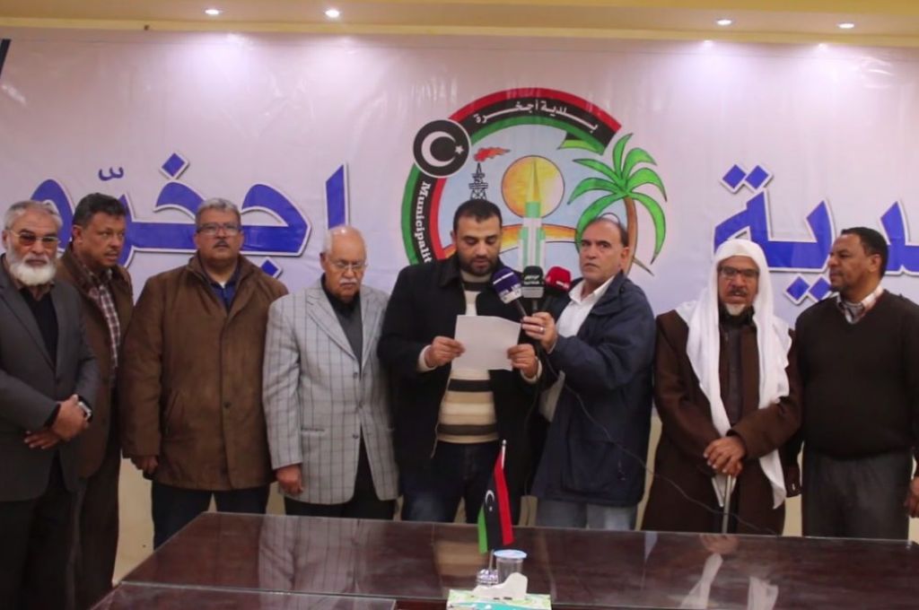 تأمين عمل الشركات الأجنبية للعودة محور اجتماع السراج مع وفد من بلدية جنزور