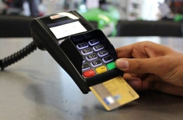 خاص.. المصرف المركزي يخاطب المصارف التجارية بزيادة ساعات العمل لتوزيع الدولار العملة الأجنبية نقداً