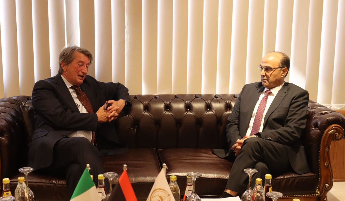 القنصل الإيطالي لدى ليبيا يجري زيارة لبلدية بنغازي يؤكد فيها أهمية تحقيق المنافع الاقتصادية للجانبين الليبي والإيطالي