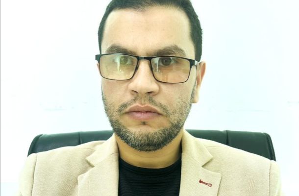 "المبروك" يبحث الصعوبات التي تواجه مصلحة الأملاك العامة