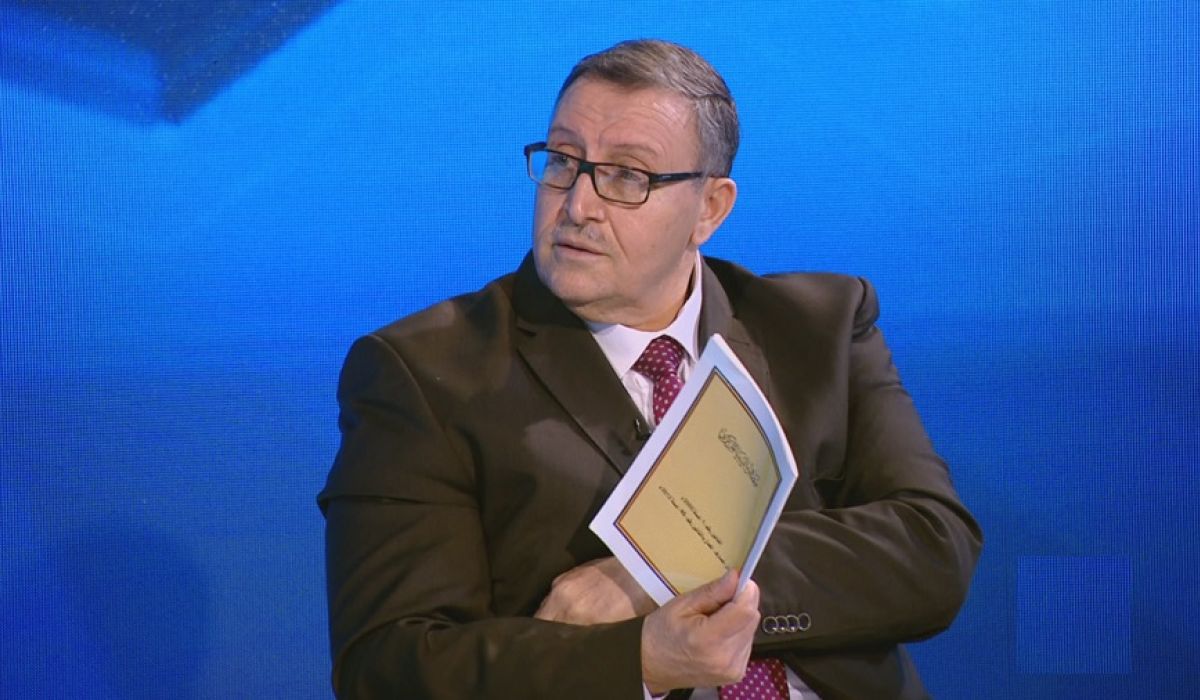 الحبري يكشف بالتفصيل الأسباب التي جعلت المركزي يُحدد سعر الصرف بـ4.48