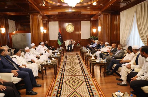 خاص.. "شكشك" يراسل الدبيبة بعدم مشروعية التصرف بإيرادات الإتصالات .. ويطالبه بالتقيد