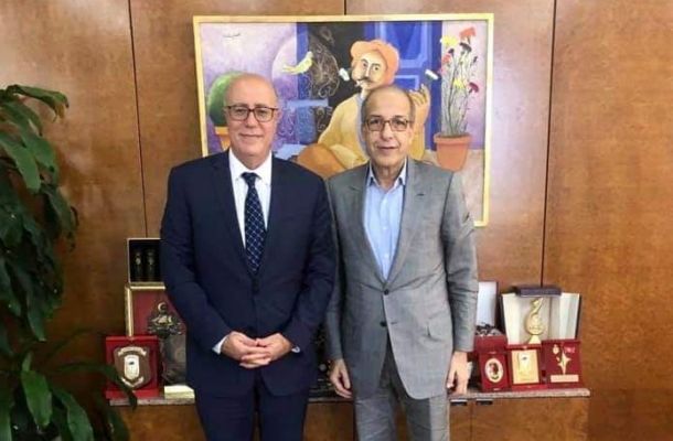 اتفاق بحضور عمداء وأعيان وادي الشاطئ على عودة مناوبي محطات أم الجداول وتحقيق مطالبهم