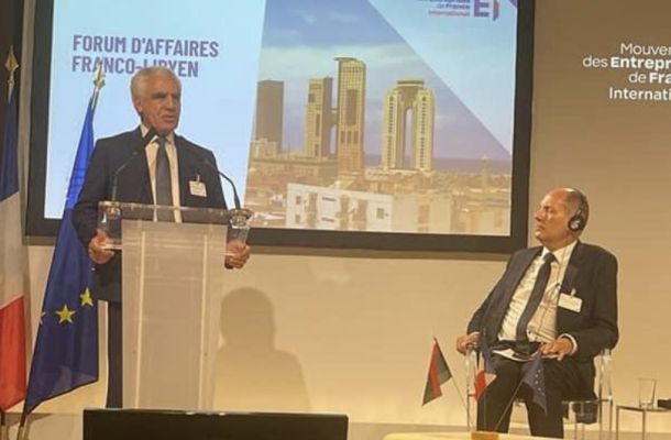 وزير الدولة لشؤون الهجرة غير الشرعية يجتمع مع رئيس الهيئة الليبية للإغاثة والمساعدات الانسانية
