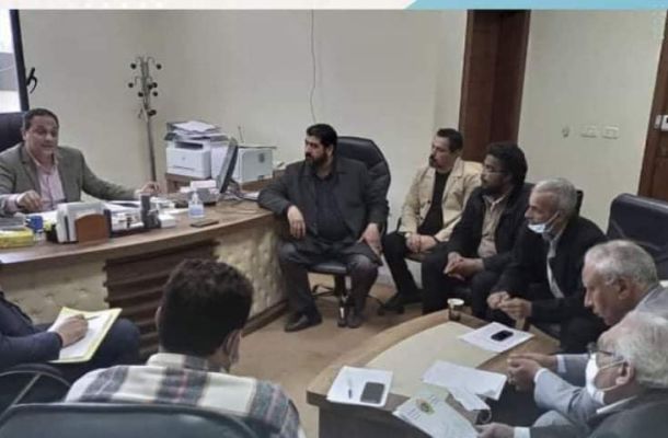 وزير الإسكان يجري اجتماعاً مع رؤساء عدد من الأجهزة التنفيذية حول ملف التعويضات
