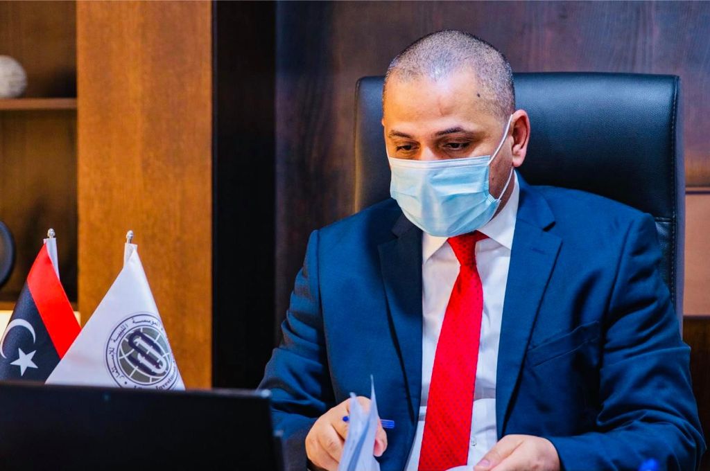 اجتماع بشأن تسوية السلف المالية لشركات العامة للخدمات