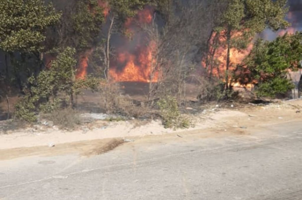 مستودع طرابلس يتعرض لشظايا وطلقات نارية