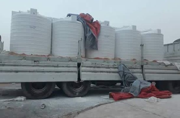 البدء في اعمال صيانة المهبط بمطار مصراته الدولي