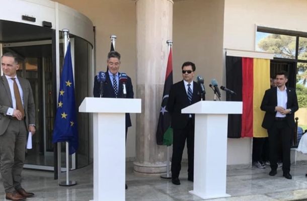 تايمز أوف مالطا: الدبيبة يجتمع مع أبيلا داخل أوبيرج دي كاستيل لمناقشة ملفات عدة أهمها سهولة السفر بين البلدين