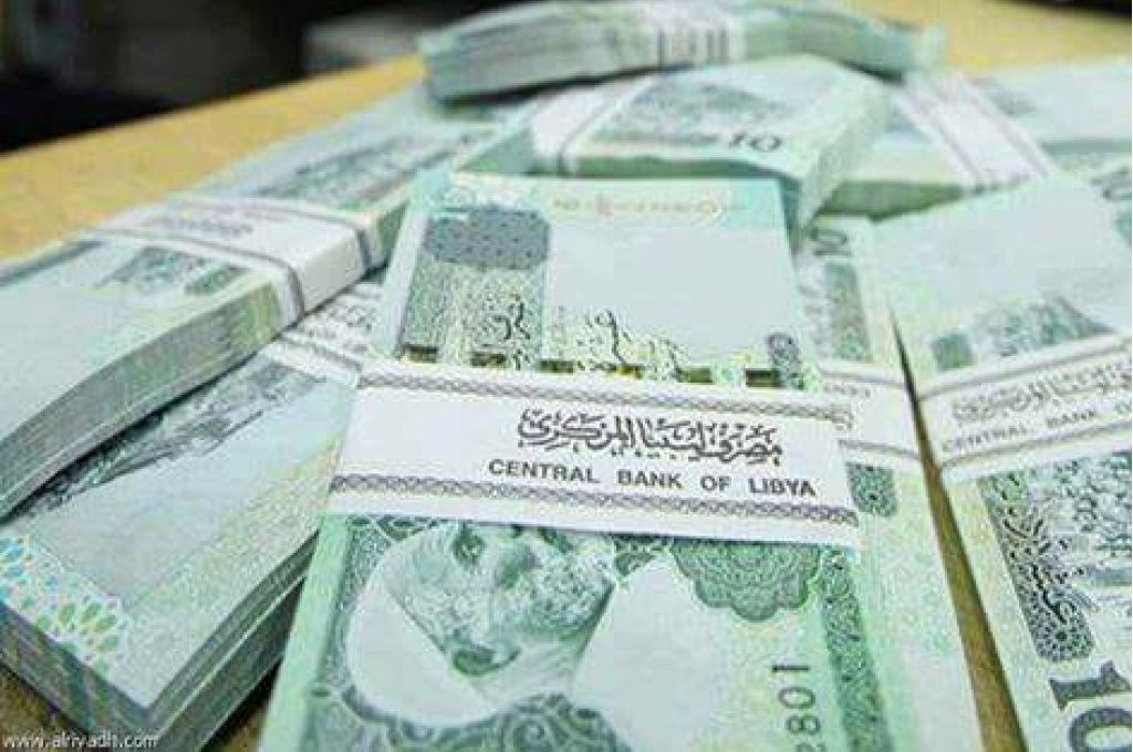 موقع فرنسي : الأموال الليبية ملفا ملغما وقضية الصراع الراهن
