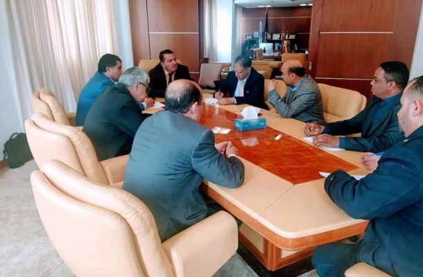 شركة جبل الحساونة للعسل لصدى: مشكلة المواصلات والوقود تعيق عملنا كمربين لنحل