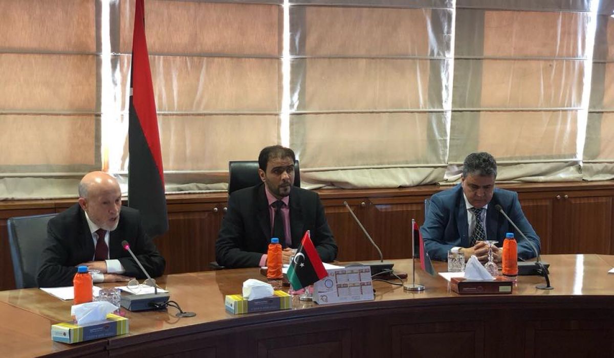 وزير مالية الوفاق يلتقي لجنة المالية بالنواب لبحث توحيد صرف المرتبات واعداد الميزانية العامة للدولة