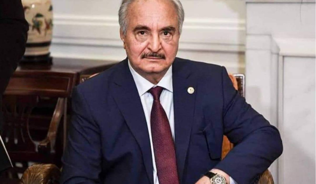 مجلة إسبانية: رفع الحظر عن الإنتاج النفطي لم يكن هدية من حفتر لدبيبة