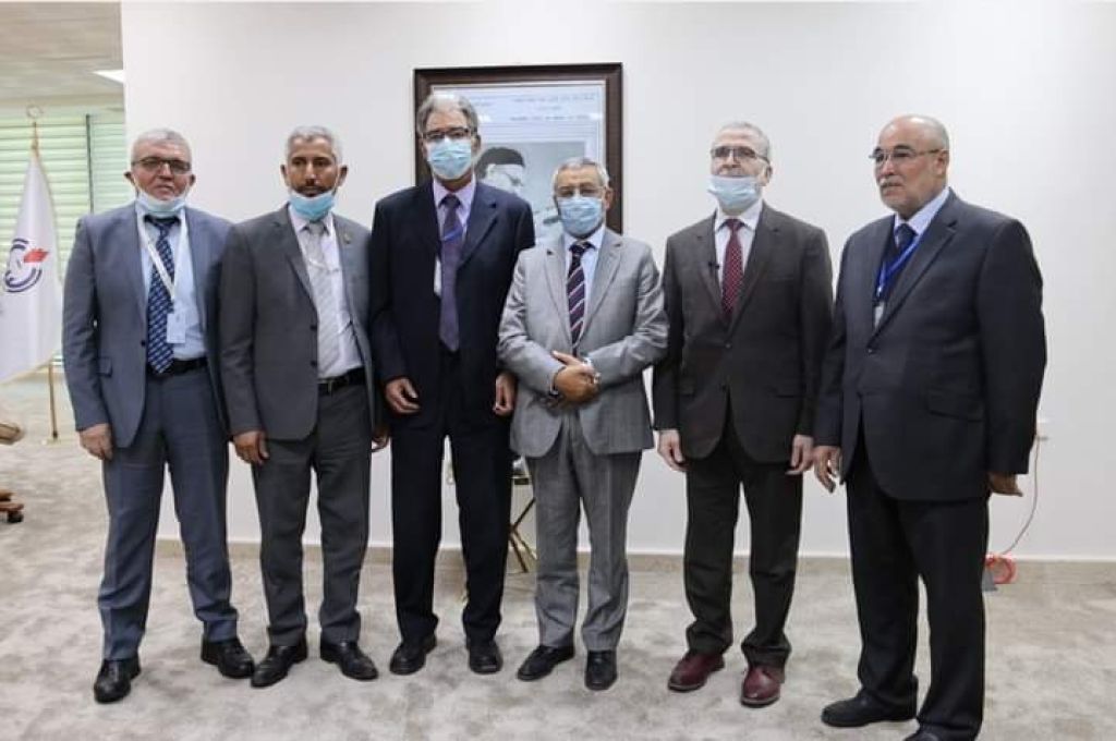 "صنع الله" يجتمع بالمبعوث التجاري لرئيس الوزراء البريطاني