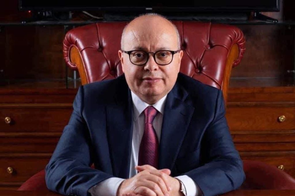 خاص.. "الغويل" يعدد أسباب تأخر توريد الإيرادات من مؤسسة النفط إلى المصرف المركزي