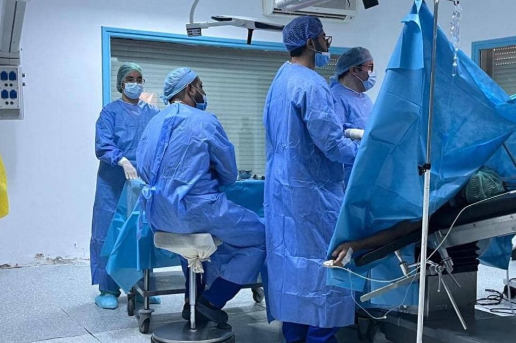 خاص.. مشيراً إلى مؤسسة النفط والميزانية والنفقات.. "زرموح" يضع الحلول لتجنب تخفيض قيمة الدينار