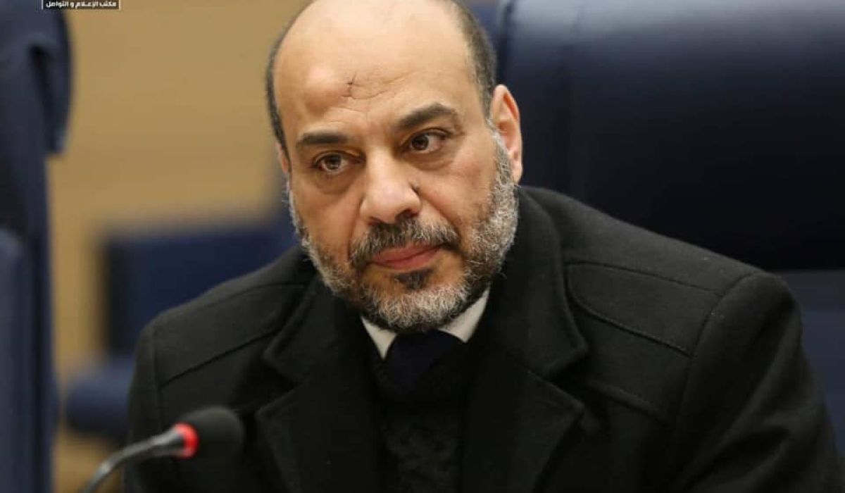 في رسالته إلى الحبري .. "عصر" يكشف أوضاع أرباح صندوق الإنماء الاقتصادي ويتوعد بالمحاسبة ضد أي مخالفة