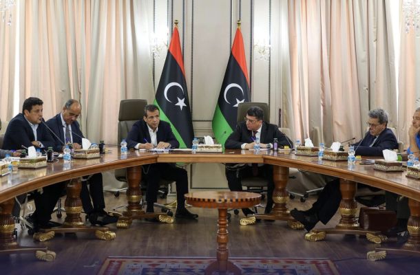 اجتماع حكومي لمتابعة تنفيذ الميزانية الاستثنائية للمؤسسة الوطنية للنفط