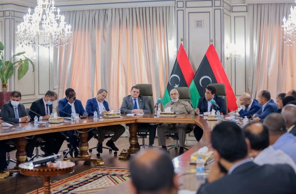 خاص..مصرف ليبيا المركزي يناشد المصارف برفع سقف السحب والتواصل مع إدارة الإصدار في حال نقص السيولة لديهم