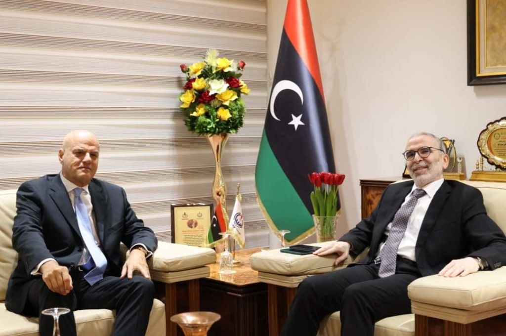 الصحة بنغازي تقوم بإطلاق حملة مسوحات بالأماكن العامة والخاصة