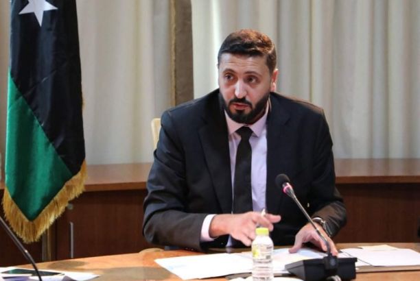 لجنة الأزمة تؤكد أن الوقود متوفر بالعاصمة وتدعو المواطنين لعدم الازدحام أمام المحطات