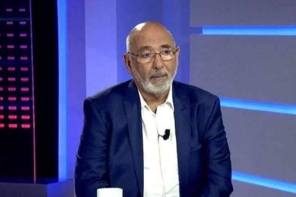 الشيخ يقلل من أهمية مذكرة الضبط الصادرة بحقه