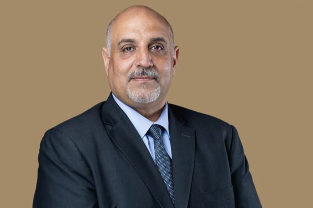 خاص.. الاقتصاد بالحكومة الليبية تقرر حظر الاستيراد والتصدير إلا من خلال العمليات المصرفية.. وهذا ما عممته على الجمارك