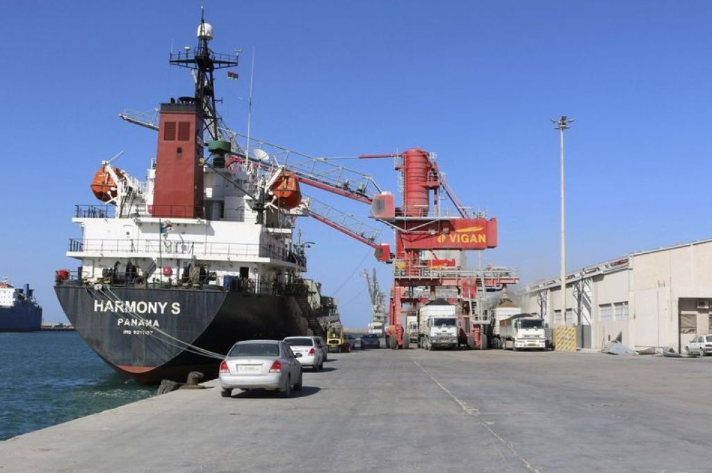 عودة العمل بالبطاقات الالكترونية لمصرف الجمهورية