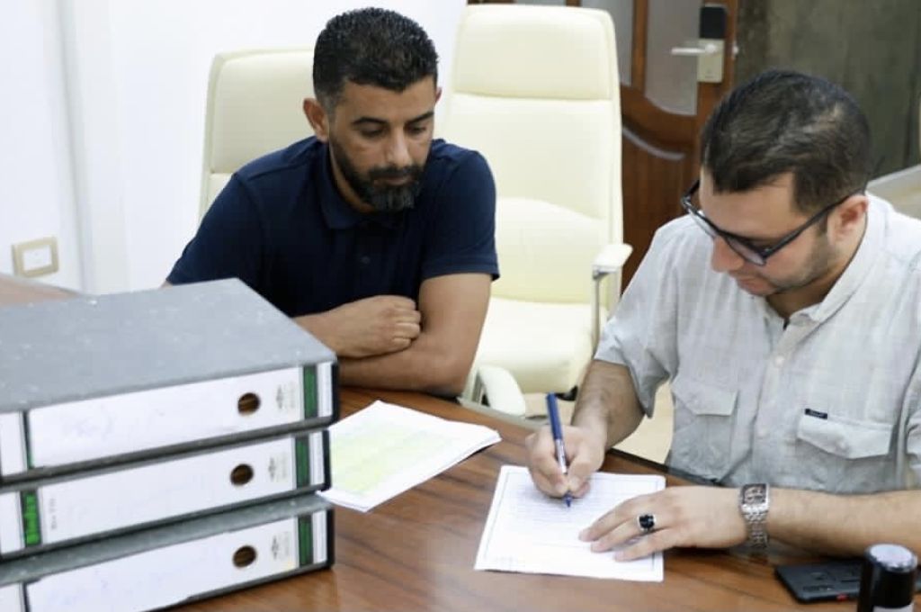 فريق العمل الاقتصادي يجتمع مع شركة عابرة الصحراء لمناقشة سبل وضع التحول الرقمي وخدمات الانترنت