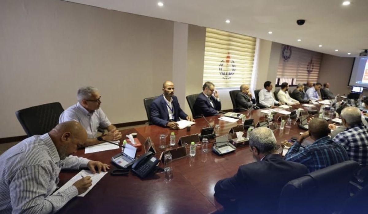 الوطنية للنفط وشركة "تاتنيفت" الروسية يناقشان النشاط الاستكشافي للشركة في ليبيا