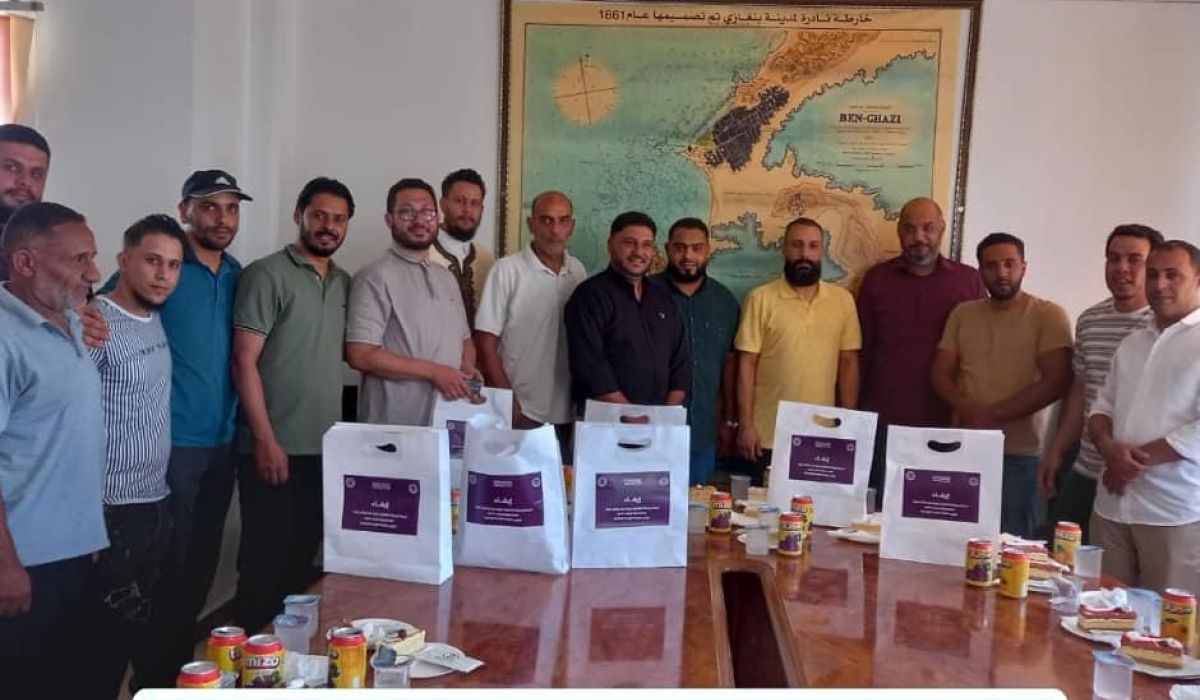 فرع الشؤون الاجتماعية بنغازي يقوم بتسليم بطاقات "إيفاء" للفئات المستهدفة