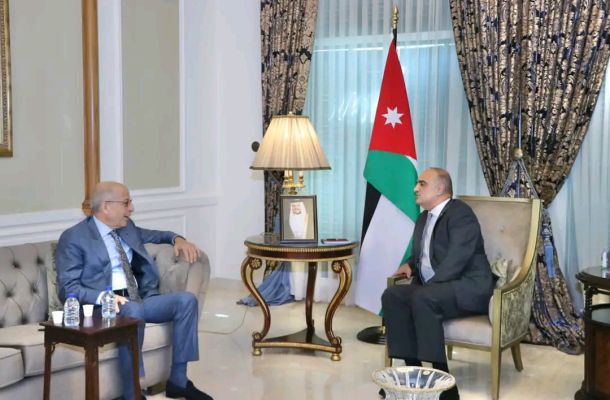 وزارة المالية تصدر تعميم عاجل وهام للمراقبين المالية بالسفارات والبعثات السياسية الليبية في الخارج …. وهذه التفاصيل