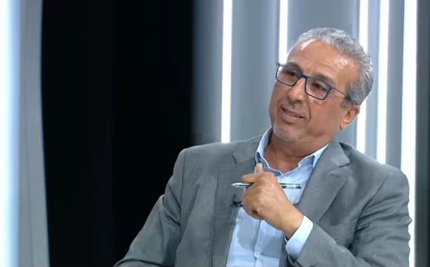 إيقاف تنفيذ قرار وزير الصحة المكلف بفتح باب الترشح لتولى وظيفة ملحق صحي بالخارج