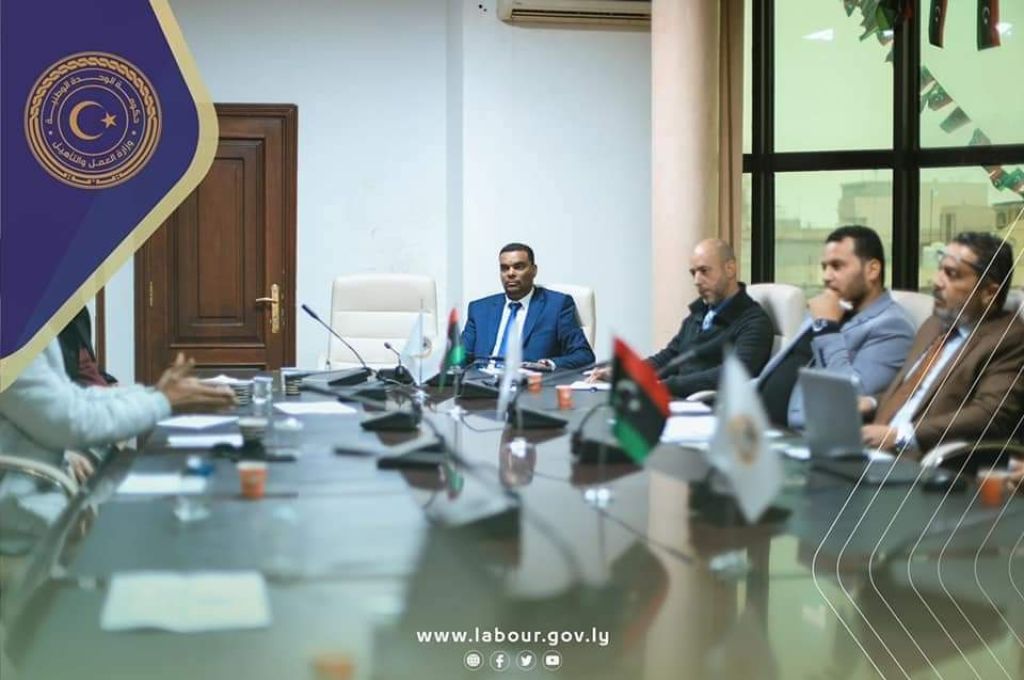 "الدبيبة" يصدر تعليماته بضرورة التنسيق بين وزارات المالية والتخطيط والنفط والغاز من أجل دعم المؤسسة الوطنية للنفط