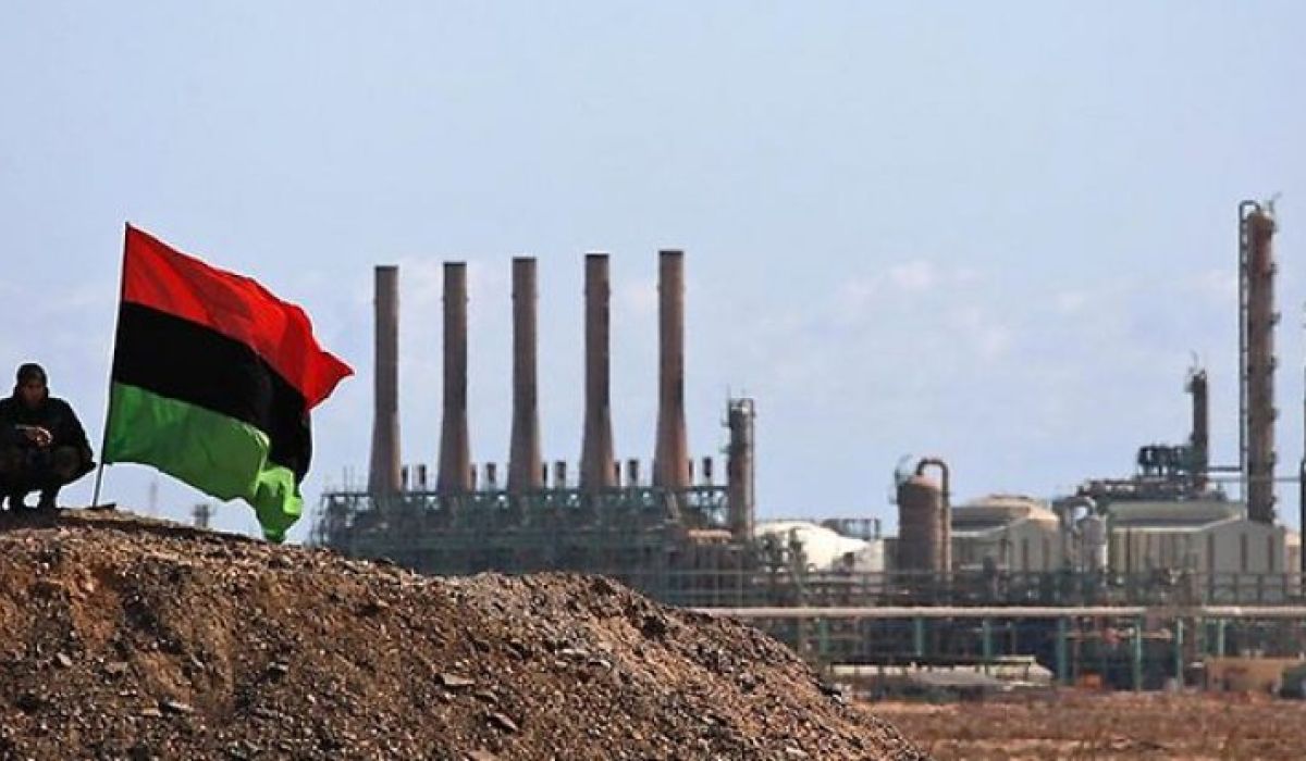 مهندس بالحقول لصدى: لا تعليمات حتى الآن من مؤسسة النفط لتصدير النفط من الحقول والموانئ أو رفع للقوة القاهرة عليها