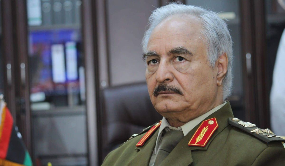 مديل إيست مونيتور: حفتر يبيع ممتلكاته في العديد من دول العالم