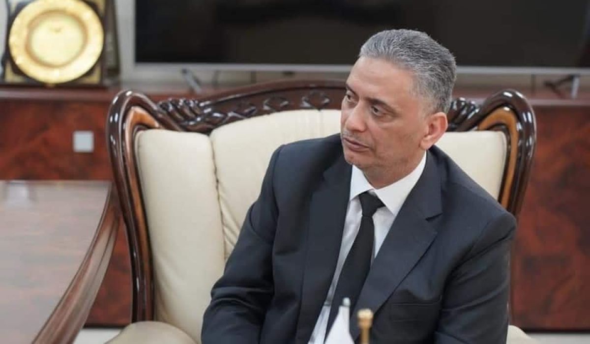 خاص.. مدير عام مصرف الجمهورية يوجه تصريحاً هاماً للزبائن والمسؤولين بالبنك .. وهذه التفاصيل