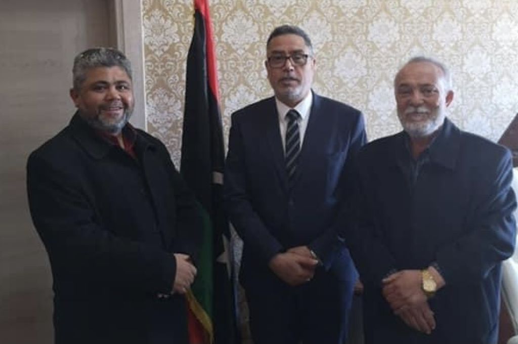 المركزي يكشف عن ضوابط بيع النقد الأجنبي للدراسة والعلاج