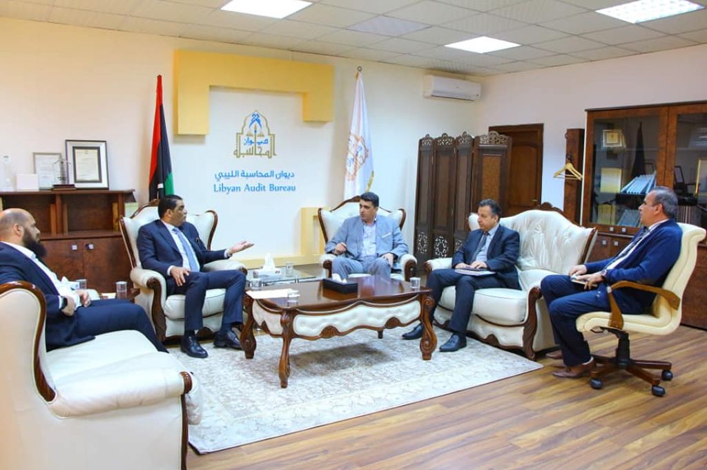 "مصرف الجمهورية" ينفي إلغاء كافة الاعتمادات المخصومة سابقا