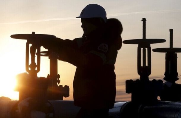 خلال اجتماعه مع السفير التركي لدى ليبيا.. القطراني يؤكد على ضرورة تعزيز التعاون المشترك بين البلدين والمساهمة الفعلية في إعادة الإعمار