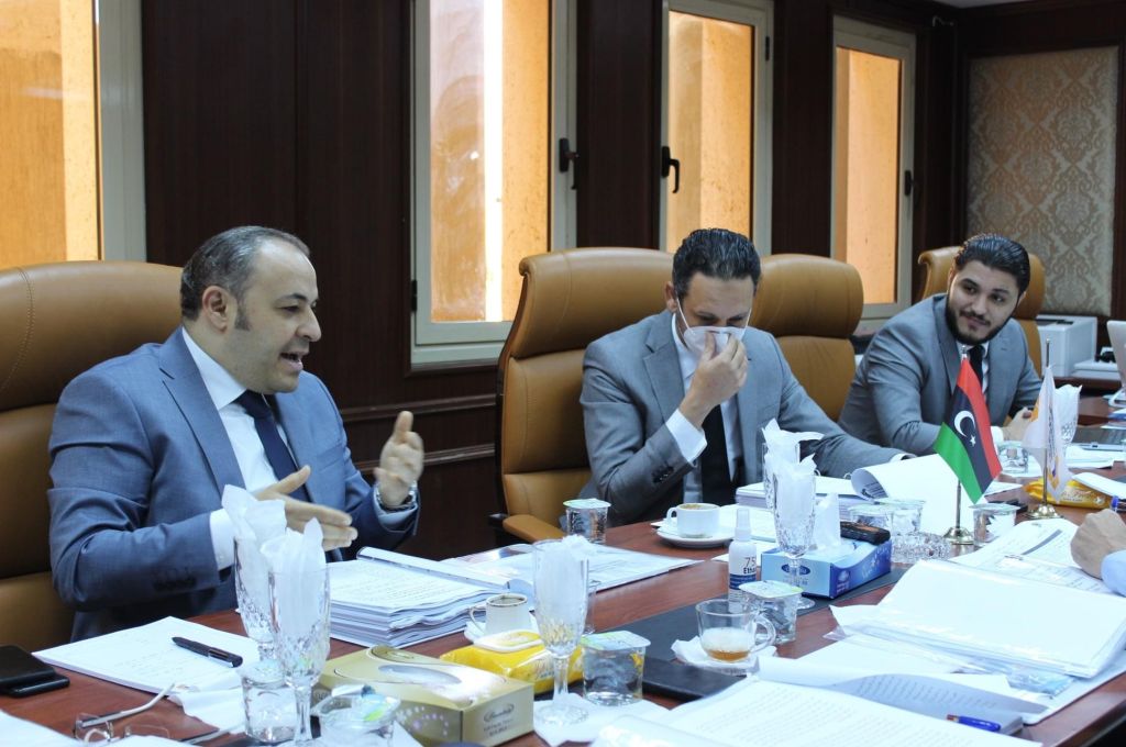 مجلس أصحاب الأعمال الليبين يعقدون ورشة حول سعر الصرف