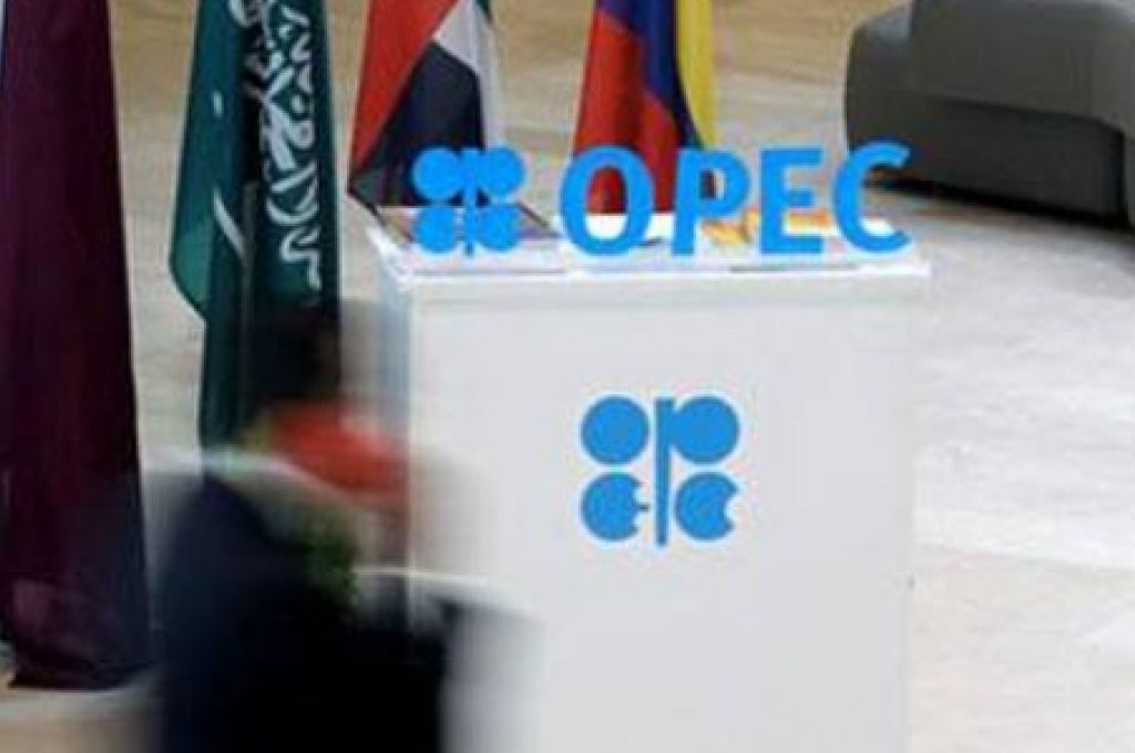 وزير التعليم يعد بتحويل منح طلبة الساحة الأردنية الشهر الجاري، والتأمين الصحي في الشهر القادم