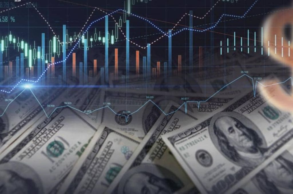 اندبندنت: تهديدات بإقفال النفط من جديد في حال لم يتم نقل "الوطنية النفط" شرق البلاد ومخاوف من وصاية دولية على النفط الليبي